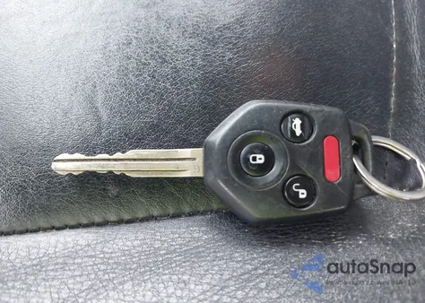 2013 Subaru Xv Crosstrek 2.0I Limited z USA, uszkodzony, nr VIN JF2GPAGC5D2209987